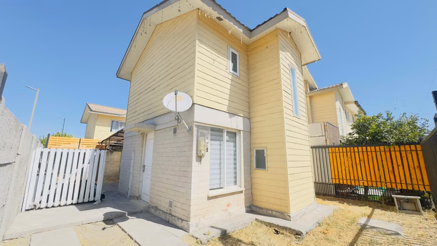 OPORTUNIDAD DE COMPRA CASA 3D 2B VALLE GRANDE LAMPA - Imagen 4
