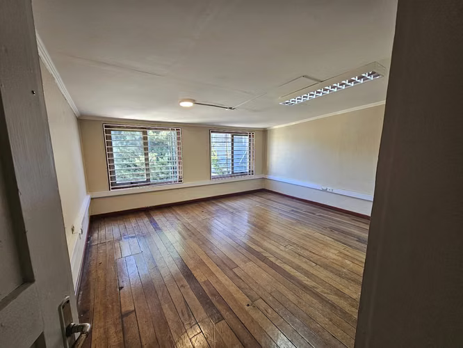 GRAN CASONA NO PATRIMONIAL EN VENTA VALDIVIA