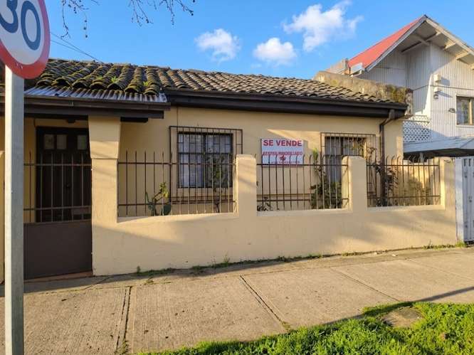 casa  ideal para invercionista giro comercial a paso de mercado de Chillan