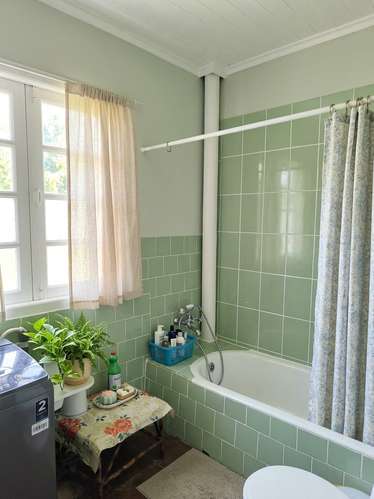 casa  ideal para invercionista giro comercial a paso de mercado de Chillan