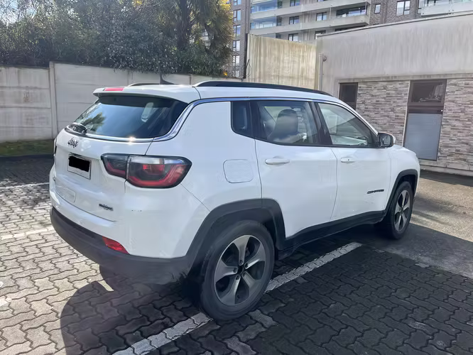 2018 Jeep Compass 2.4 LONGITUDE 4X4 9AT 5P. - Imagen 6