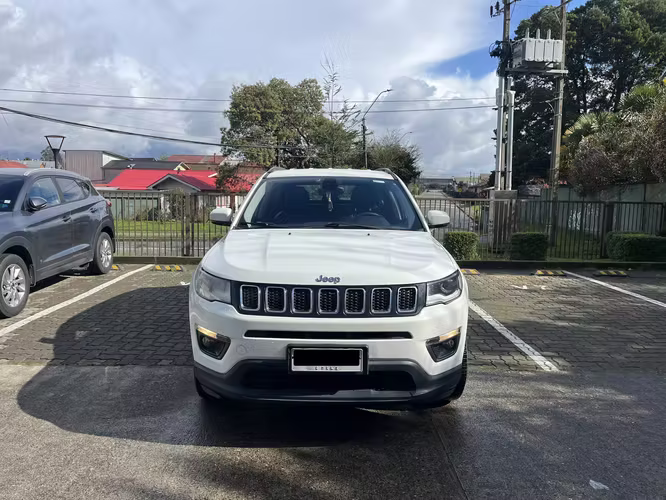 2018 Jeep Compass 2.4 LONGITUDE 4X4 9AT 5P. - Imagen 5
