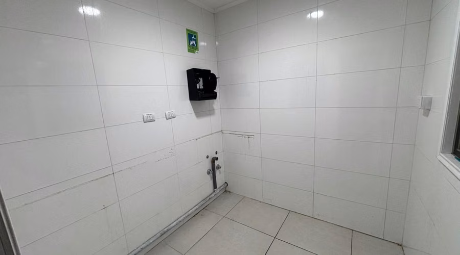 Arrendamos Amplio Local Comercial En El Centro De Temuco - Imagen 7
