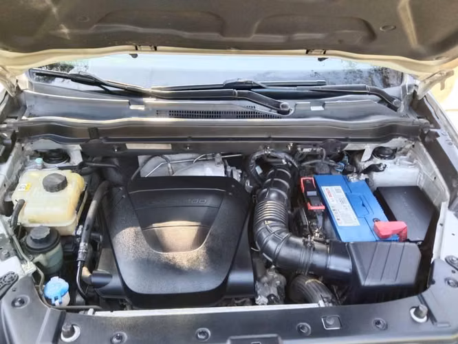 SANGYONG KORANDO 2016 4X4 DIESEL - Imagen 2