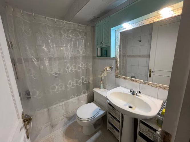 VENTA DEPARTAMENTO PLAZA SAN ENRIQUE 2 DORMITIOROS 1 BAÑO, ESTACIONAMIENTO Y BODEGA