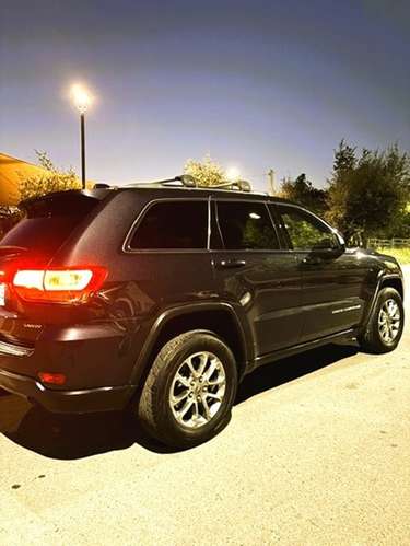 Jeep Grand Cherokee Laredo 3.6 2017 AT 4x2 — Cuero