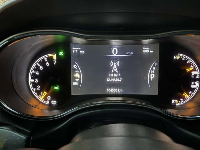 Jeep Grand Cherokee Laredo 3.6 2017 AT 4x2 — Cuero