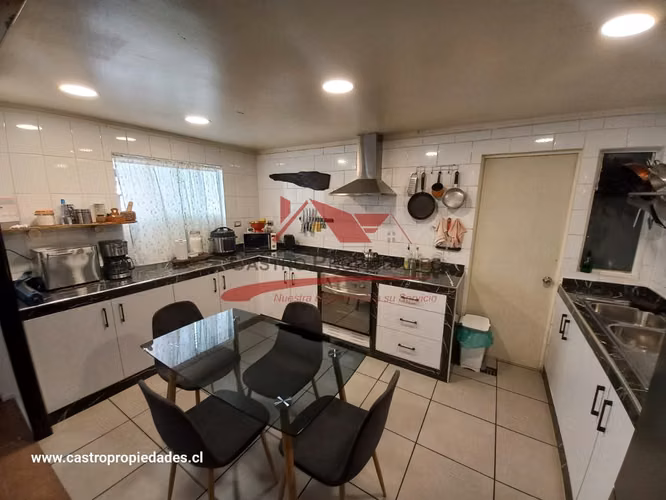 HERMOSA CASA EN LAMPA, 3 HAB 2 BAÑ - Imagen 12