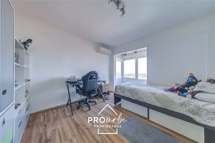 Casa en Los Dominicos con vista panorámica a la ciudad - Imagen 24