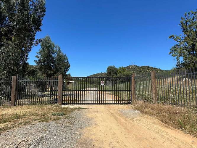 PARCELA PLANA en San Francisco  de Mostazal