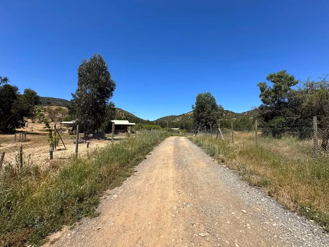 Amplia Parcela, San Francisco  de Mostazal