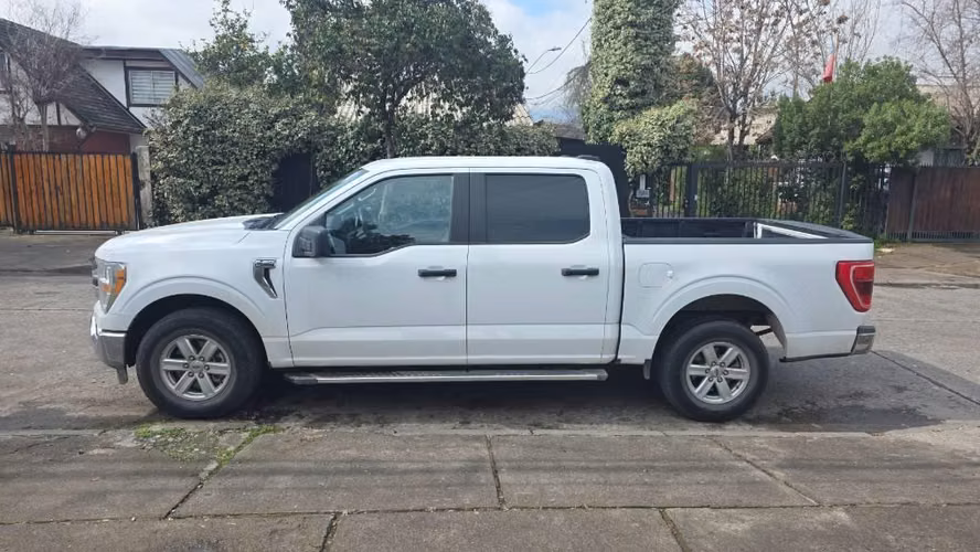 Atención, Ford F150 2023 Impecable - Imagen 5