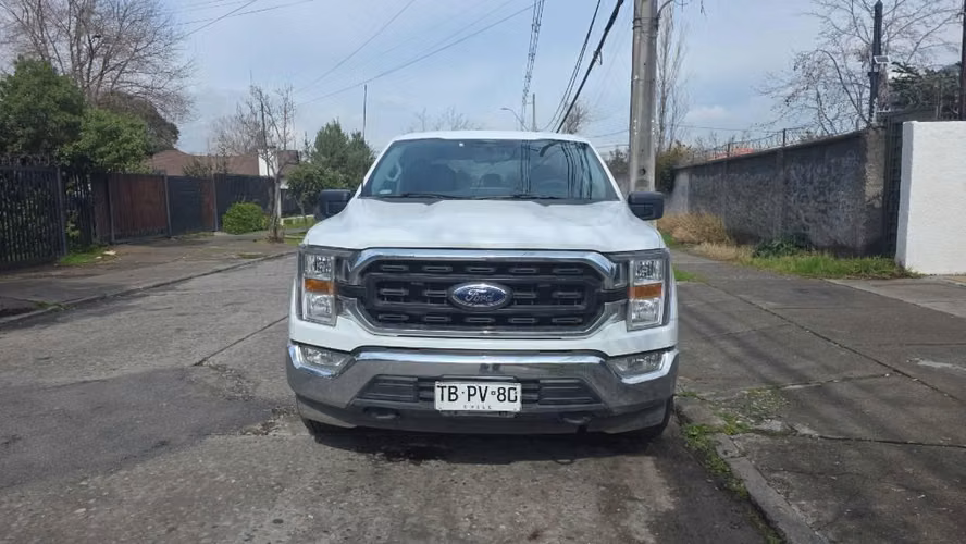 Atención, Ford F150 2023 Impecable - Imagen 4