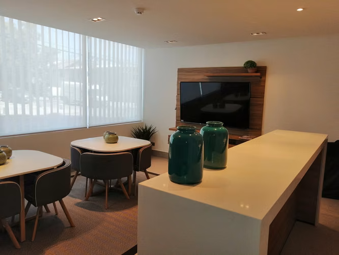 Excelente Departamento 2 Dormitorios. Cerca Metro, Hospitales - Imagen 15