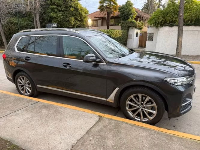 BMW X7 XDRIVE40I EXECUTIVE - 2022 | 2928
