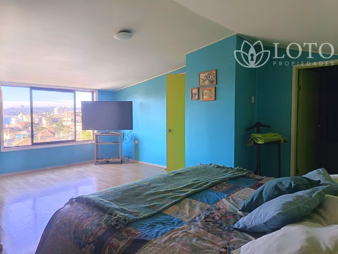 Venta de espectacular casa con vista al mar en sector residencial Recreo - Imagen 28