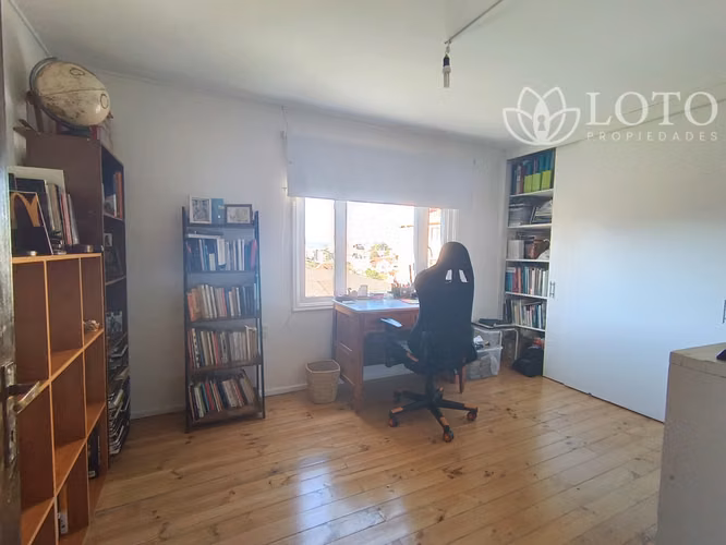 Venta de espectacular casa con vista al mar en sector residencial Recreo - Imagen 22