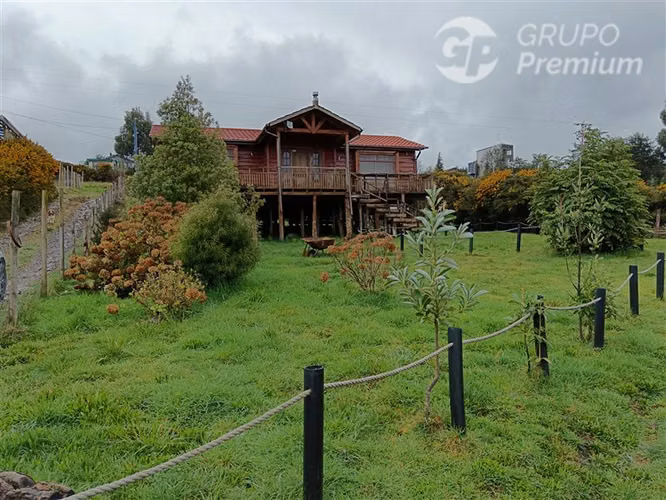 CASA CHILOTA CON 831 M2 DE TERRENO A 400 M DEL BYPASS/CASTRO
