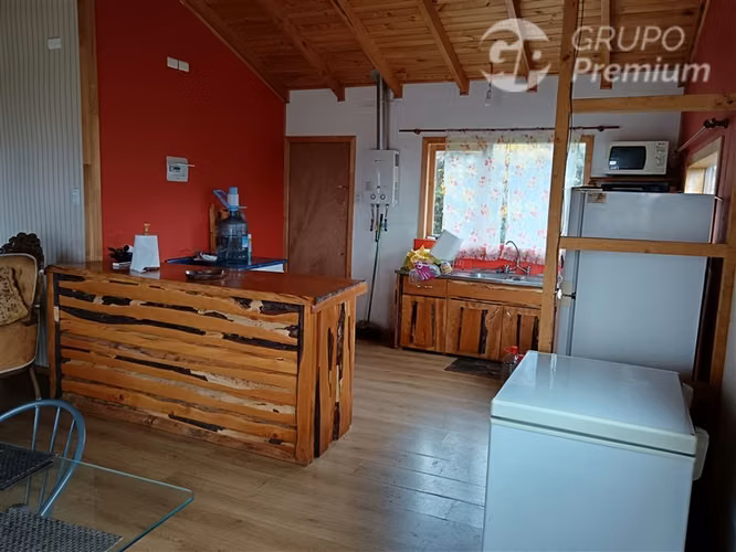 CASA CHILOTA CON 831 M2 DE TERRENO A 400 M DEL BYPASS/CASTRO