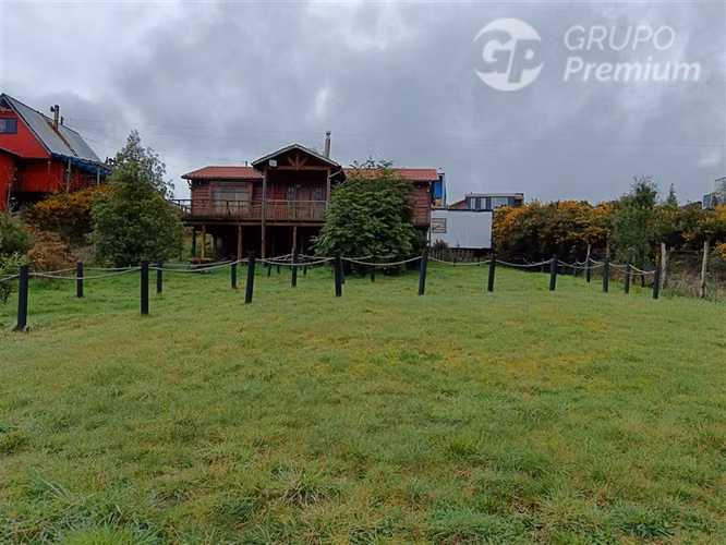 CASA CHILOTA CON 831 M2 DE TERRENO A 400 M DEL BYPASS/CASTRO