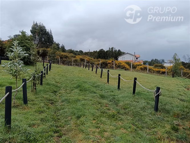 CASA CHILOTA CON 831 M2 DE TERRENO A 400 M DEL BYPASS/CASTRO