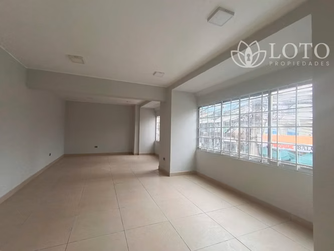Locales comerciales y oficina en reconocida galería pleno centro Viña del Mar - Imagen 3