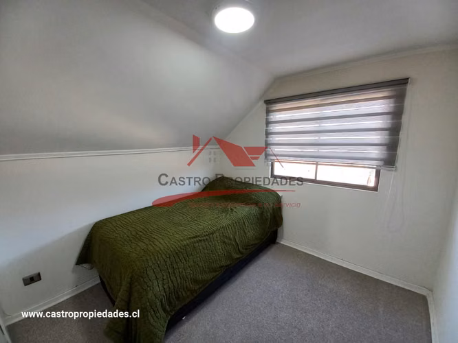 HERMOSA CASA 4 DORMITORIOS 3 BAÑOS, MAIPÚ
