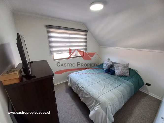 HERMOSA CASA 4 DORMITORIOS 3 BAÑOS, MAIPÚ