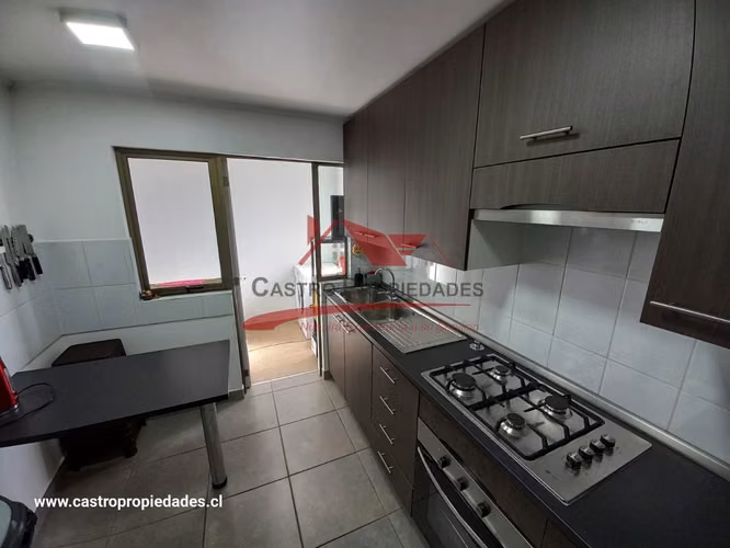 HERMOSA CASA 4 DORMITORIOS 3 BAÑOS, MAIPÚ