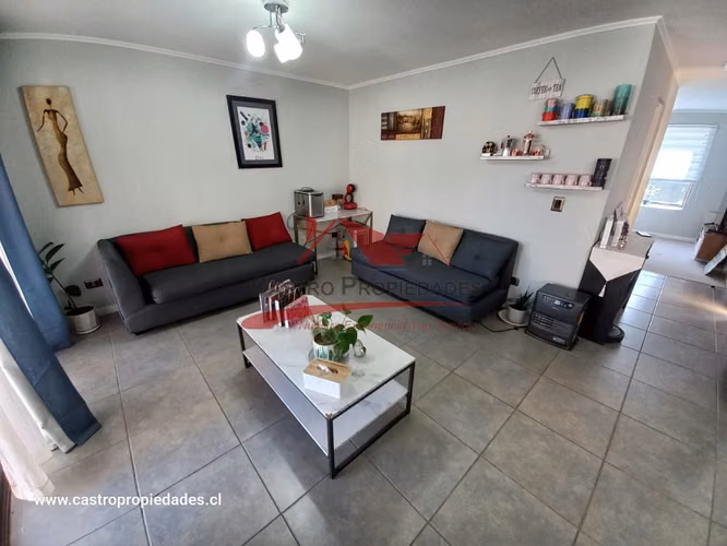 HERMOSA CASA 4 DORMITORIOS 3 BAÑOS, MAIPÚ