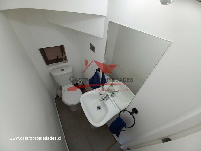 HERMOSA CASA 4 DORMITORIOS 3 BAÑOS, MAIPÚ