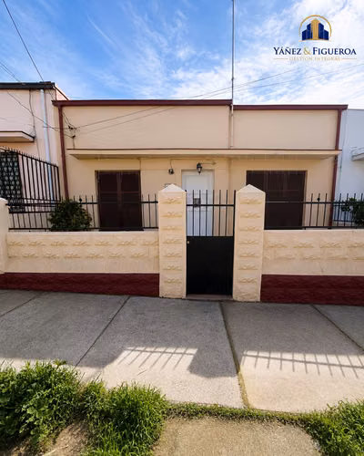 OPORTUNIDAD DE INVERSIÓN VENTA CASA PLACERES BAJO