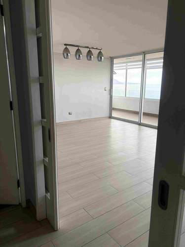 Amplio Departamento de 4 habitaciones - Imagen 3