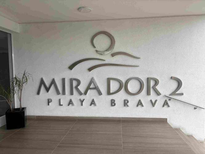 Amplio Departamento de 4 habitaciones - Imagen 29