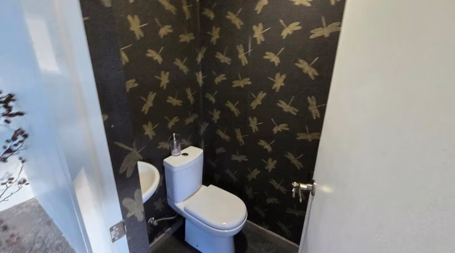 Vendemos Maravillosa Casa Con Piscina Y Quincho Puertas Del Sol Temuco. - Imagen 13