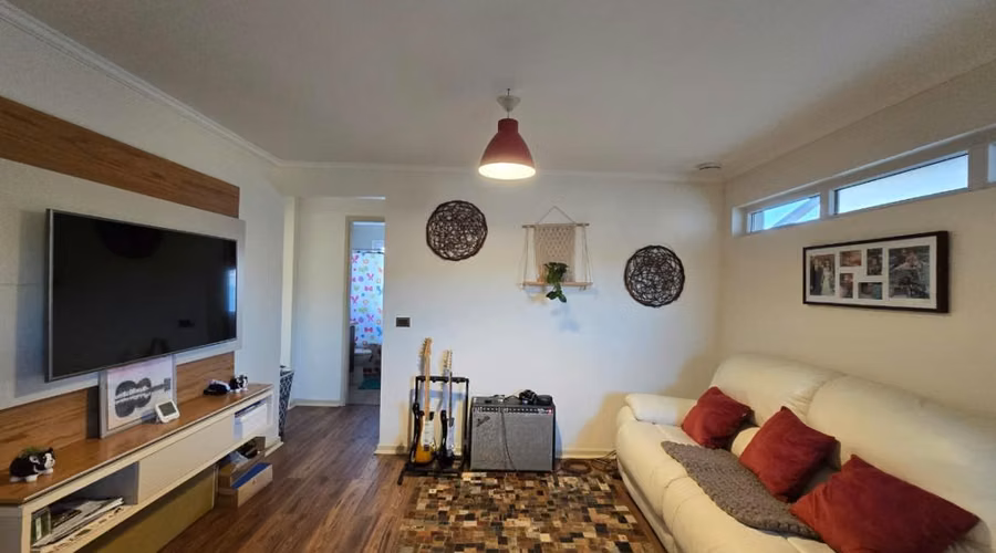 Vendemos Maravillosa Casa Con Piscina Y Quincho Puertas Del Sol Temuco. - Imagen 4