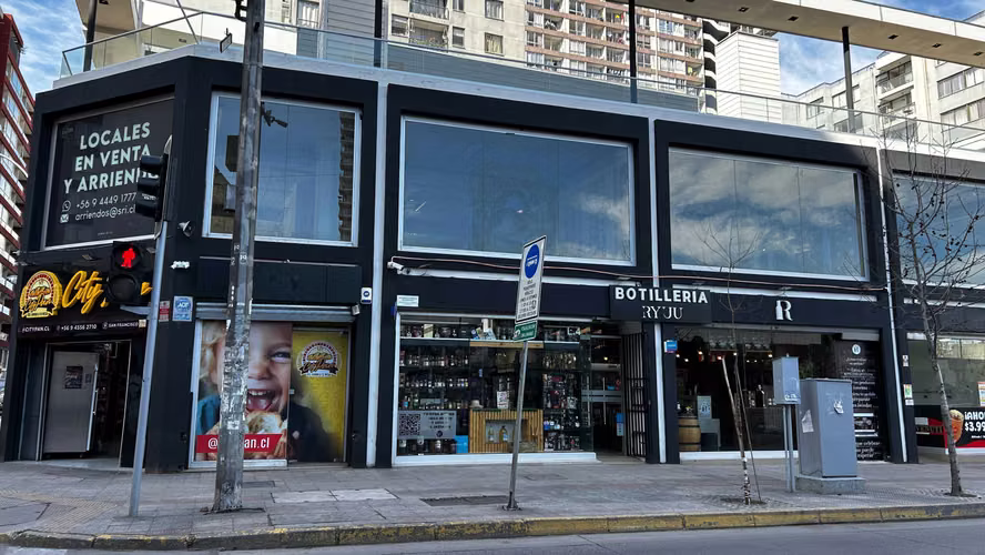 Local gastronómico n Santiago Centro, alto flujo (181081)