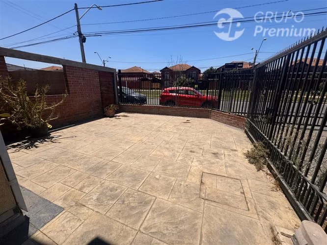 Casa en arriendo de 4 dorm. en Maipú - Imagen 5