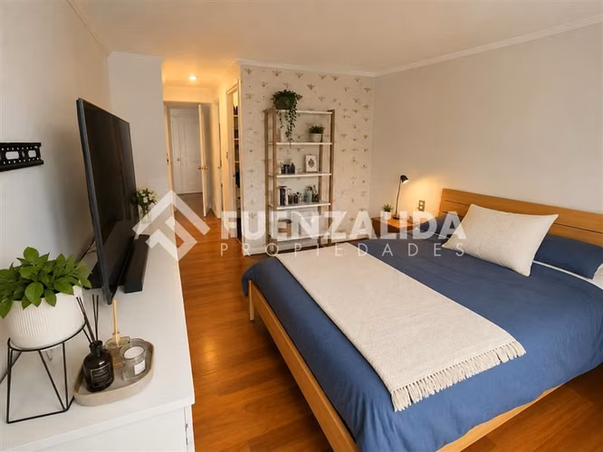 Departamento en venta de 4 dorm. en Vitacura