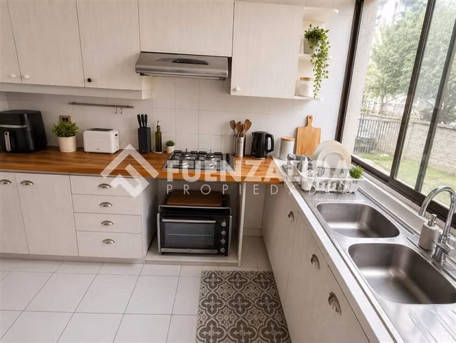 Departamento en venta de 4 dorm. en Vitacura