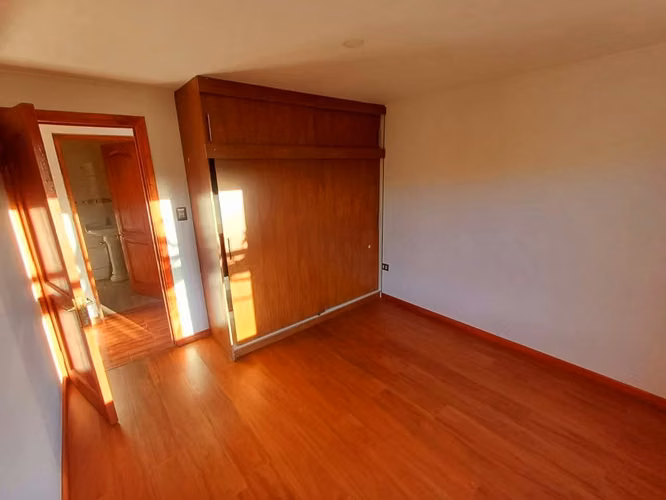 vendo casa en sector la california doñiue