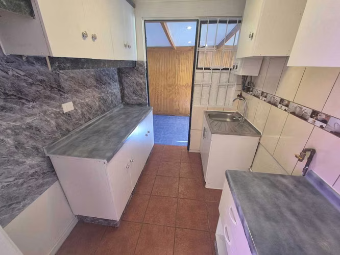 SE VENDE CASA  (181098) - Imagen 11