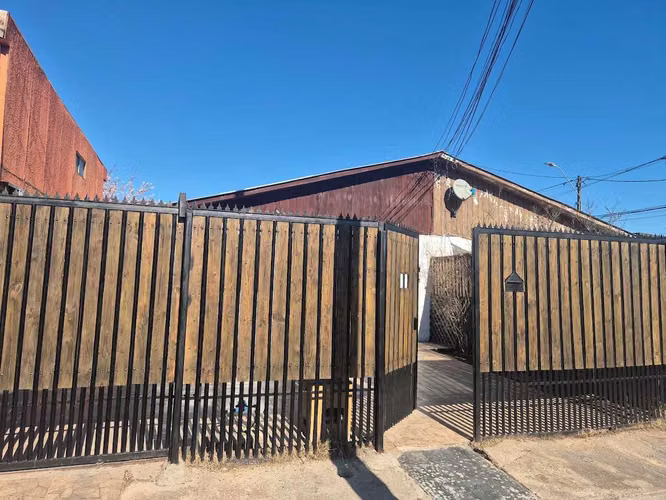 SE VENDE CASA  (181098) - Imagen 1