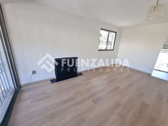 Casa en arriendo de 3 dorm. en Las Condes - Imagen 2