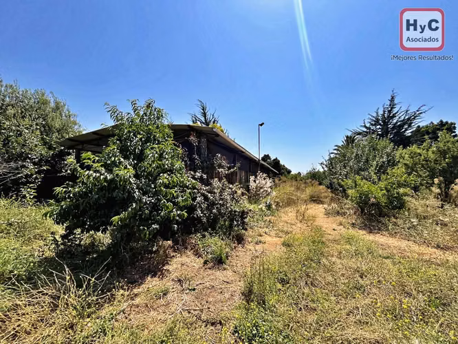 Lo Gamboa: Parcela de 5000m2, Amplia Casa, Piscina y Galpón - Imagen 9