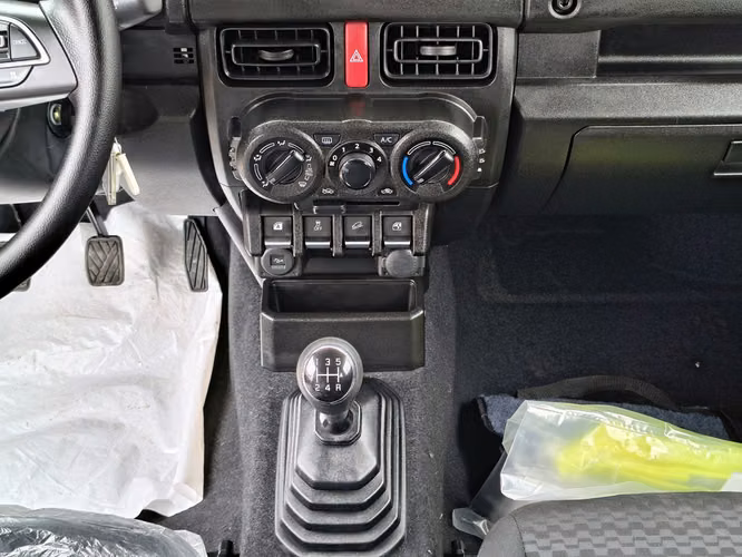 SUZUKI JIMNY 2026