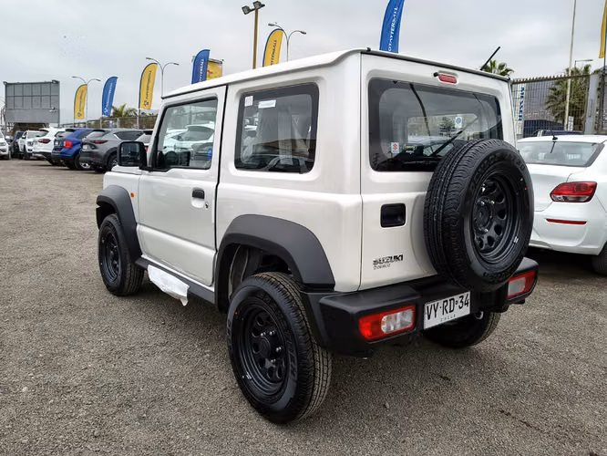SUZUKI JIMNY 2026