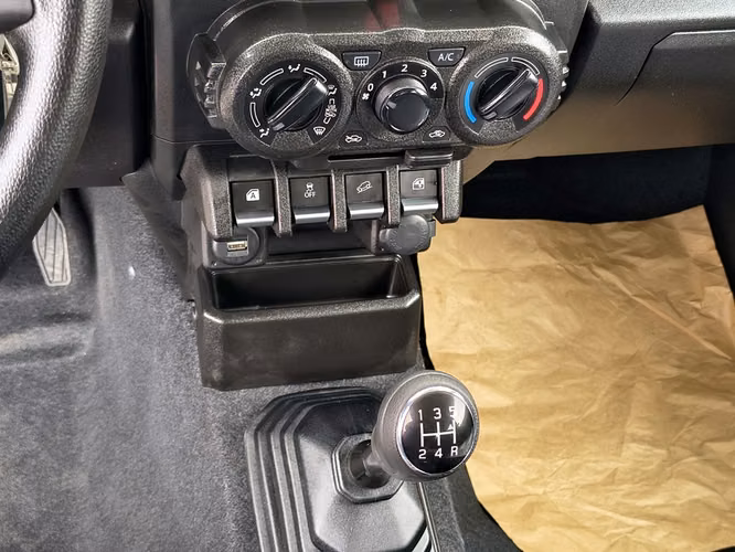 SUZUKI JIMNY 2026