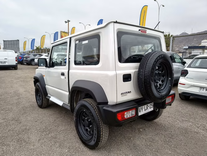 SUZUKI JIMNY 2026