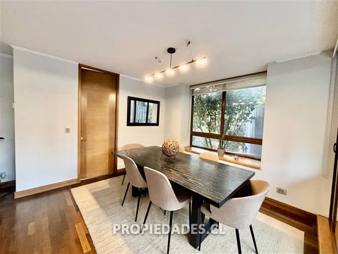 Departamento en venta de 4 dorm. en Lo Barnechea - Imagen 2